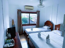 Walking Street Hotel