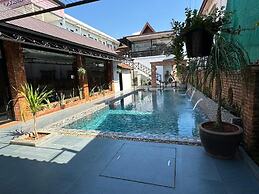 Walking Street Hotel