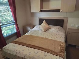 Sleep4 Cabin - Self-checkin, Free Parking, Petok