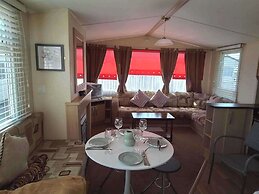 Sleep4 Cabin - Self-checkin, Free Parking, Petok