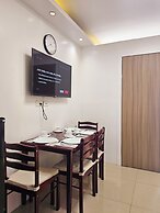 Hannah Crib at Shore Residences