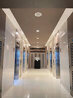 Hannah Crib at Shore Residences