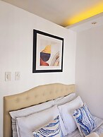 Hannah Crib at Shore Residences