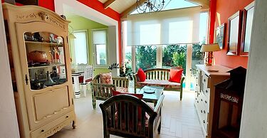 Villa Avra - Private Garden Pool Oasis in Drama