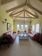 Villa Avra - Private Garden Pool Oasis in Drama