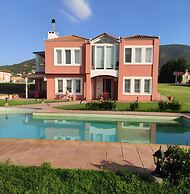 Villa Avra - Private Garden Pool Oasis in Drama