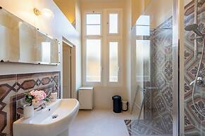 Precious Apartment Genova Historic Center
