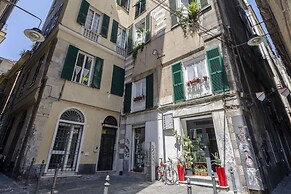 Precious Apartment Genova Historic Center