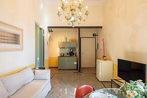 Precious Apartment Genova Historic Center