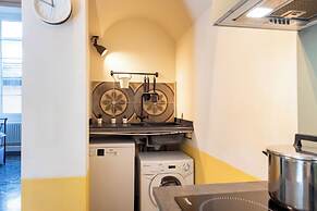 Precious Apartment Genova Historic Center