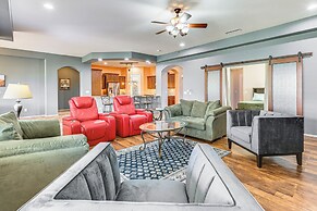 Backyard Oasis w/ Fire Pit: Laveen Village Retreat