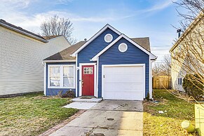 5 Mi to Eagle Creek Park: Home w/ Fenced Yard!