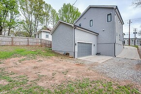 5 Mi to Dtwn Atl: Home w/ Office & Large Backyard!