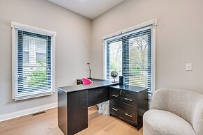 5 Mi to Dtwn Atl: Home w/ Office & Large Backyard!