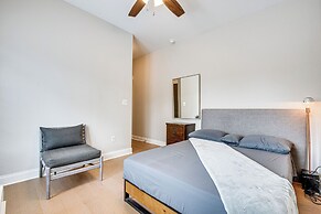 5 Mi to Dtwn Atl: Home w/ Office & Large Backyard!