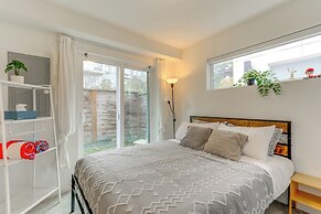 5 Mi to Dtwn: Pet-friendly Townhome in Seattle!