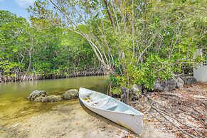 1 Mi to Key Largo Marina: Coastal Home w/ Hot Tub!