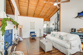 1 Mi to Key Largo Marina: Coastal Home w/ Hot Tub!