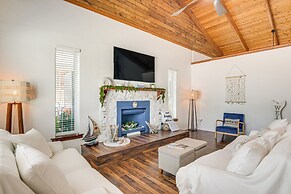 1 Mi to Key Largo Marina: Coastal Home w/ Hot Tub!