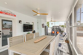 1 Mi to Key Largo Marina: Coastal Home w/ Hot Tub!