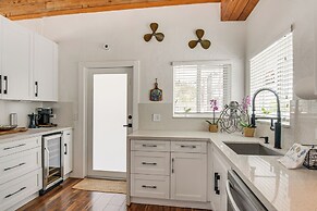 1 Mi to Key Largo Marina: Coastal Home w/ Hot Tub!