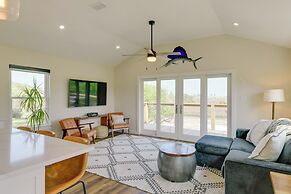 3 Mi to Rockport Beach: Home Near Aransas Bay