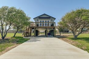 3 Mi to Rockport Beach: Home Near Aransas Bay