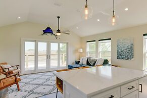 3 Mi to Rockport Beach: Home Near Aransas Bay