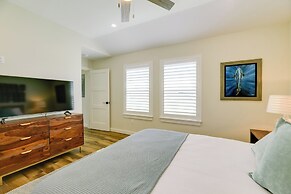 3 Mi to Rockport Beach: Home Near Aransas Bay