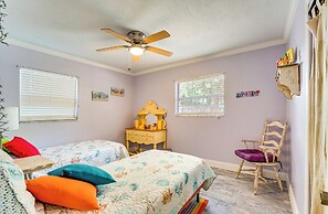 Boat Slip & Fire Pit: Peaceful House