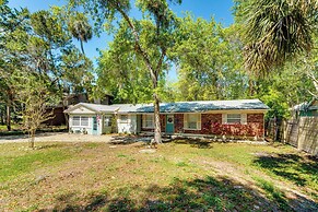 Boat Slip & Fire Pit: Peaceful House