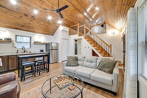 Walk to Marina: Springville Cabin w/ Fire Pit!