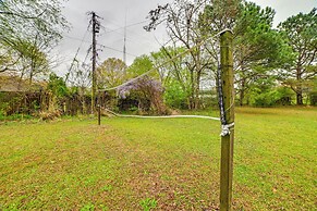 Game Room & Decks: Family Cabin in Springville!