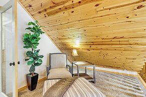 Fish & Swim: Lakefront Mora Home on 2 Acres!
