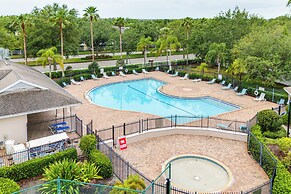 9 Mi to Apollo Beach: Riverview Getaway!