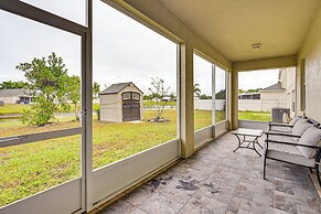 9 Mi to Apollo Beach: Riverview Getaway!