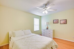 9 Mi to Apollo Beach: Riverview Getaway!