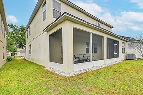 9 Mi to Apollo Beach: Riverview Getaway!