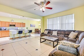 9 Mi to Apollo Beach: Riverview Getaway!