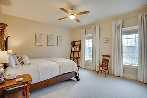 Lake Michigan Gem: Private Beach & Game Room