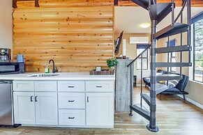 Near Hiking & Golfing: Cabin + Casita in Pinetop!