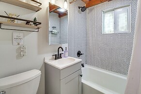 Near Hiking & Golfing: Cabin + Casita in Pinetop!