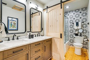 Hot Tub, Fire Pit & Creek Access: Whittier Cabin!