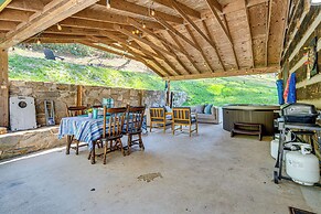 Hot Tub, Fire Pit & Creek Access: Whittier Cabin!
