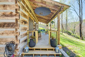 Hot Tub, Fire Pit & Creek Access: Whittier Cabin!