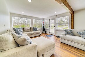 Peaceful Home w/ Patio on 30 Acres in Coxs Creek!