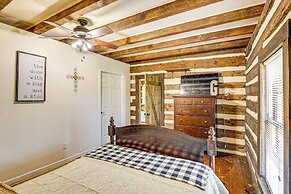 6 Mi to Scottsboro: Apt w/ Furnished Porch