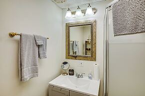 6 Mi to Scottsboro: Apt w/ Furnished Porch