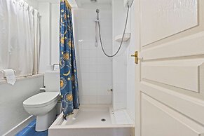 The Coastal Crab - Family-friendly Three-bed Beach House in Pevensey