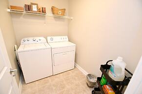 Walk to Notre Dame Spacious 3BR Townhome w Garage Family-friendly Amen